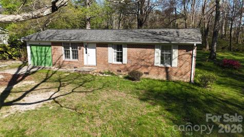 33 Springside Drive Hendersonville NC 28792
