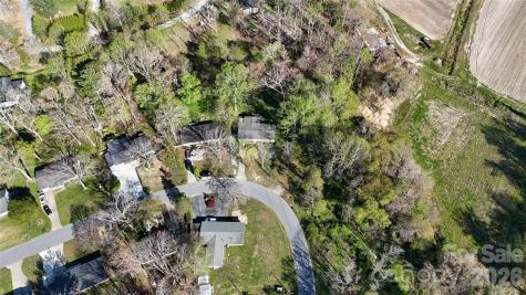 33 Springside Drive Hendersonville NC 28792