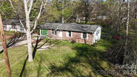 33 Springside Drive Hendersonville NC 28792