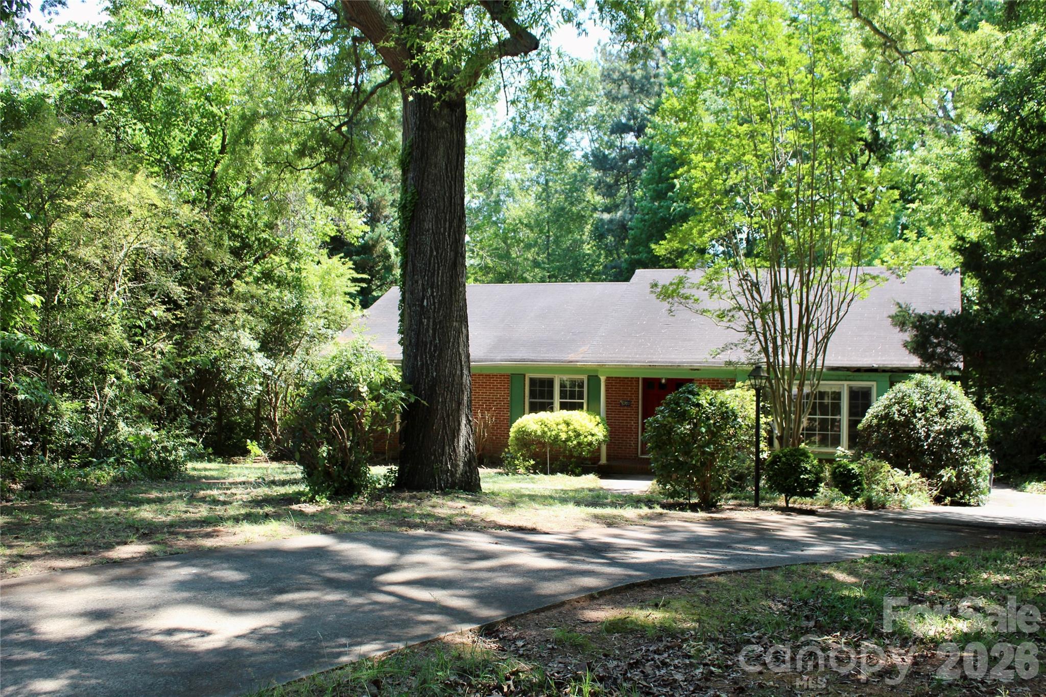 5700 Ganymede Place Charlotte NC 28227