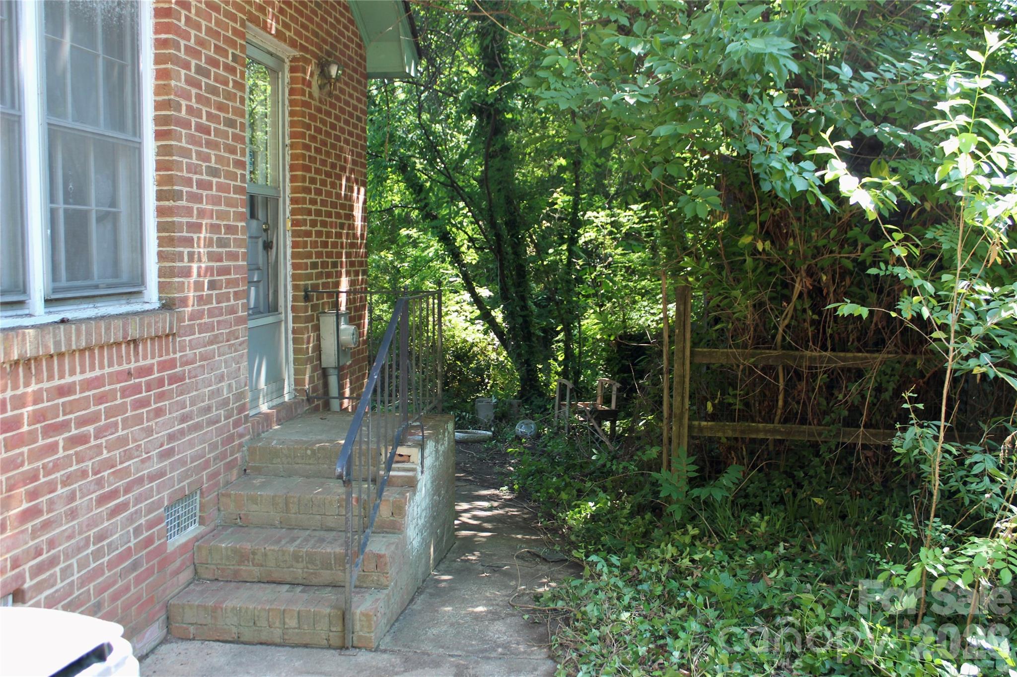 5700 Ganymede Place Charlotte NC 28227