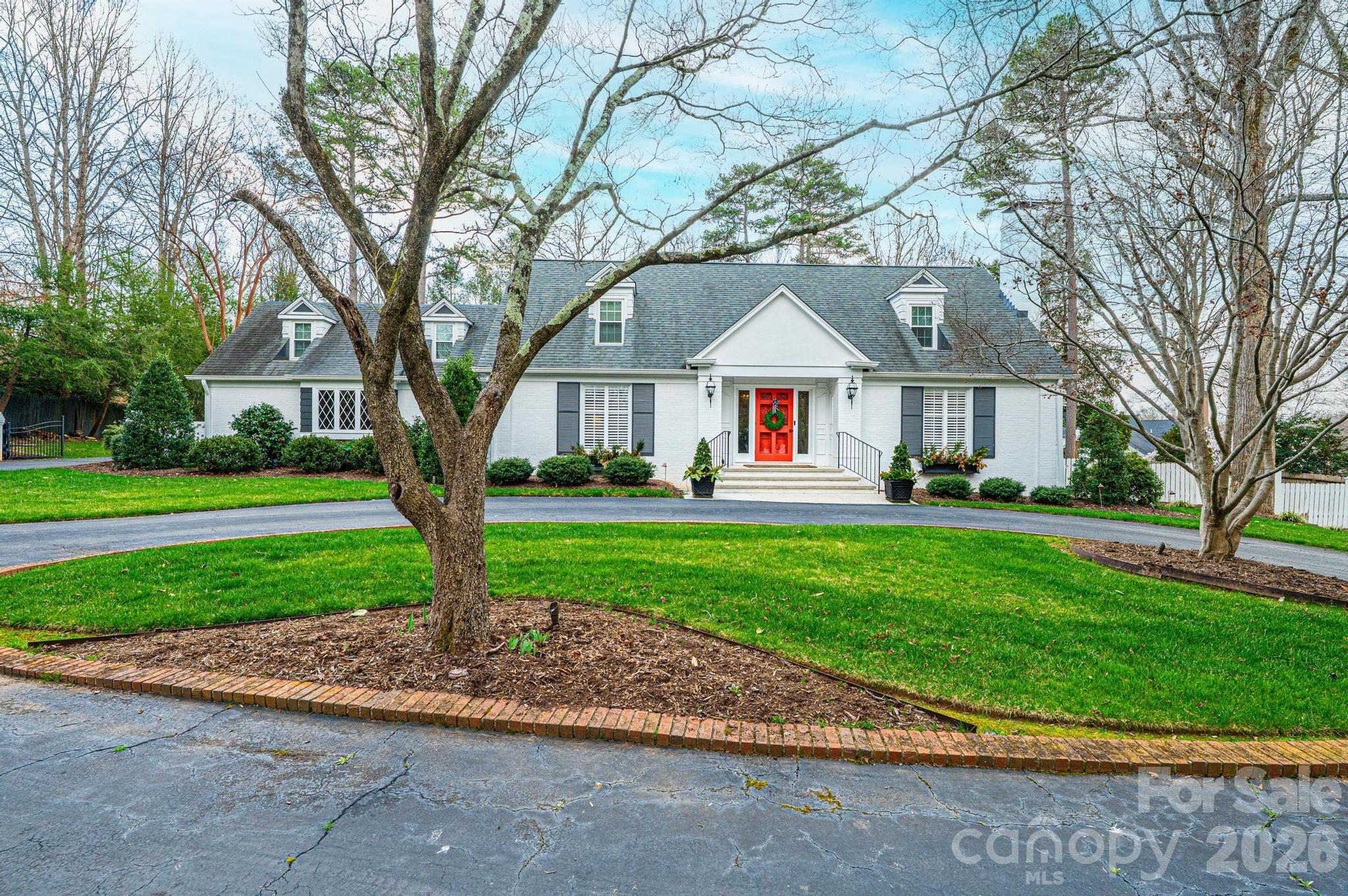 935 18th Avenue Drive NW Hickory NC 28601