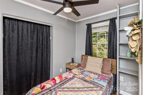 24 Evelake Drive Asheville NC 28806