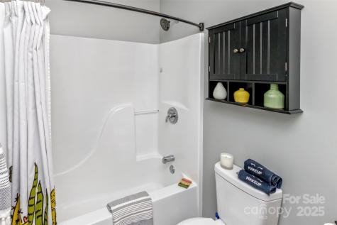 24 Evelake Drive Asheville NC 28806