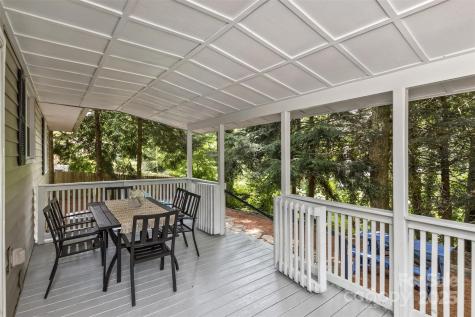 24 Evelake Drive Asheville NC 28806