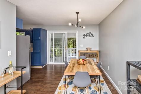 24 Evelake Drive Asheville NC 28806