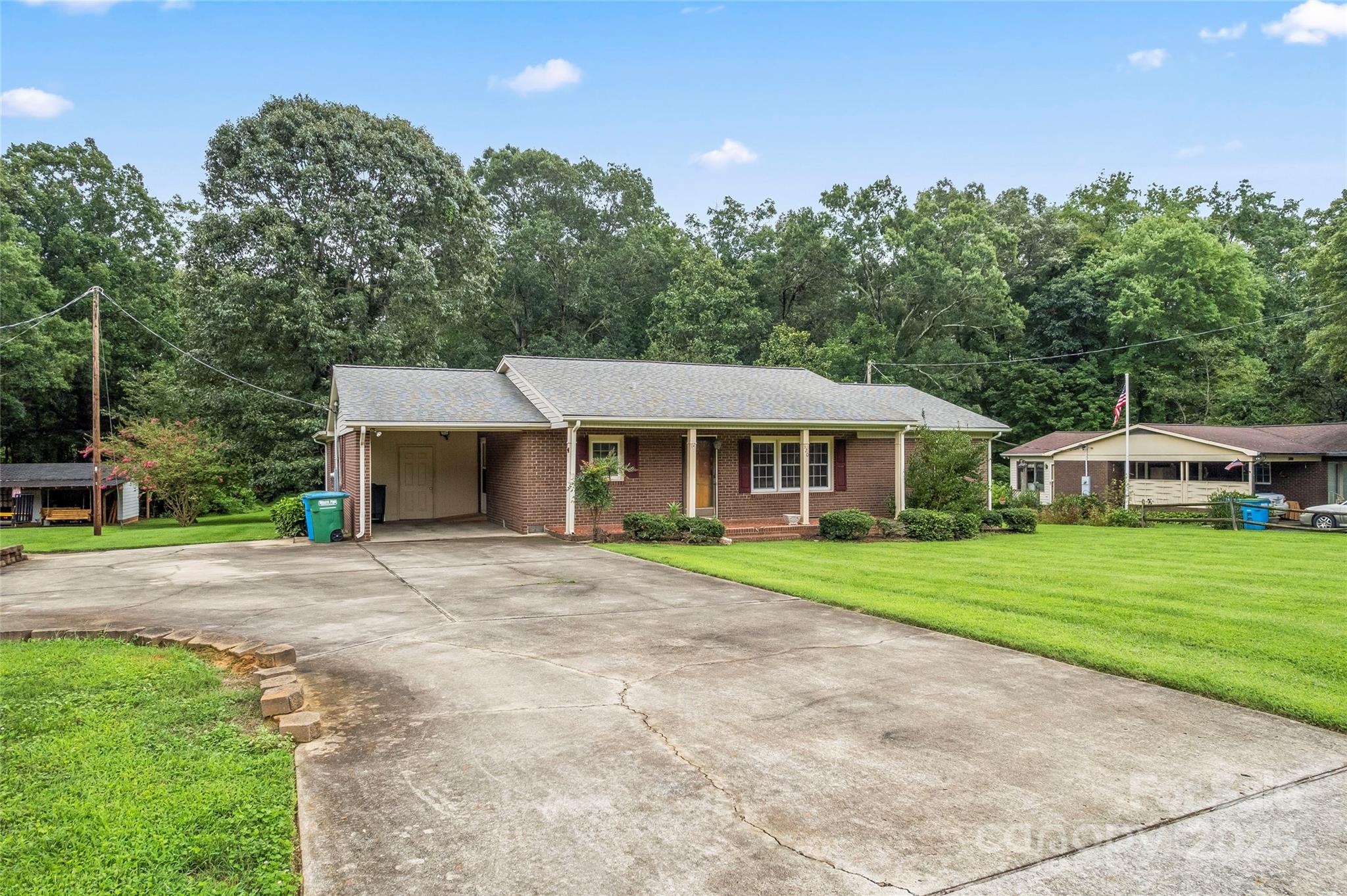 320 Forest Park Drive Denton NC 27239