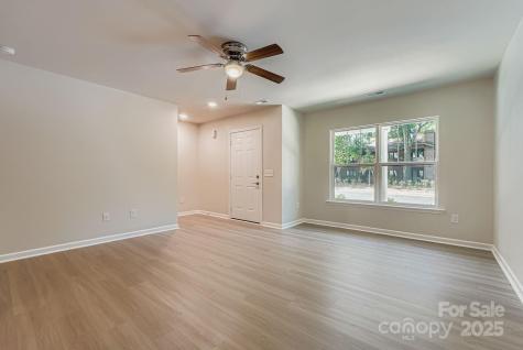 1754 J Julian Lane Charlotte NC 28208