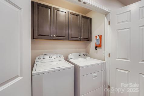 1754 J Julian Lane Charlotte NC 28208