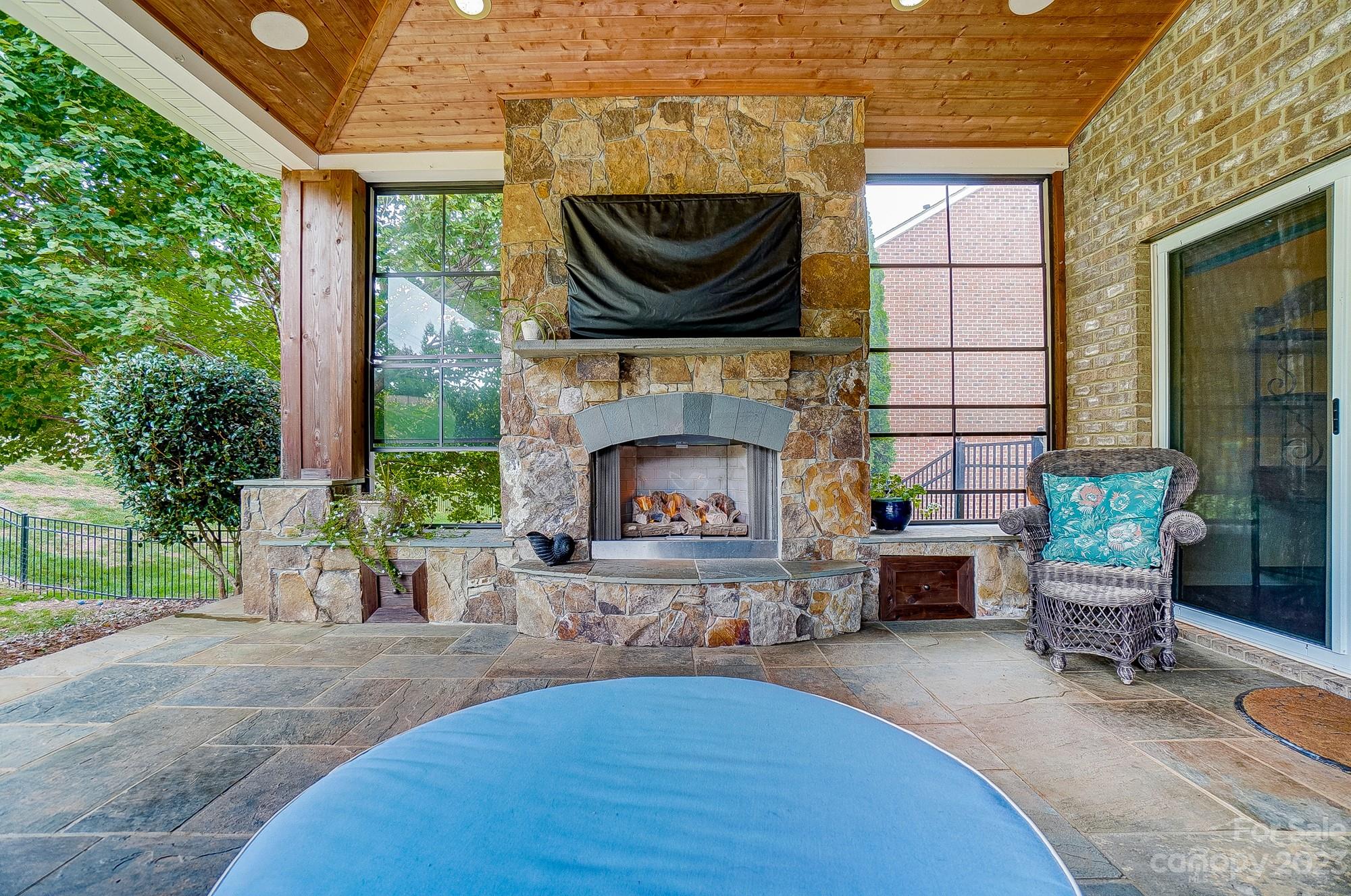 10012 Paxton Run Road Charlotte NC 28277