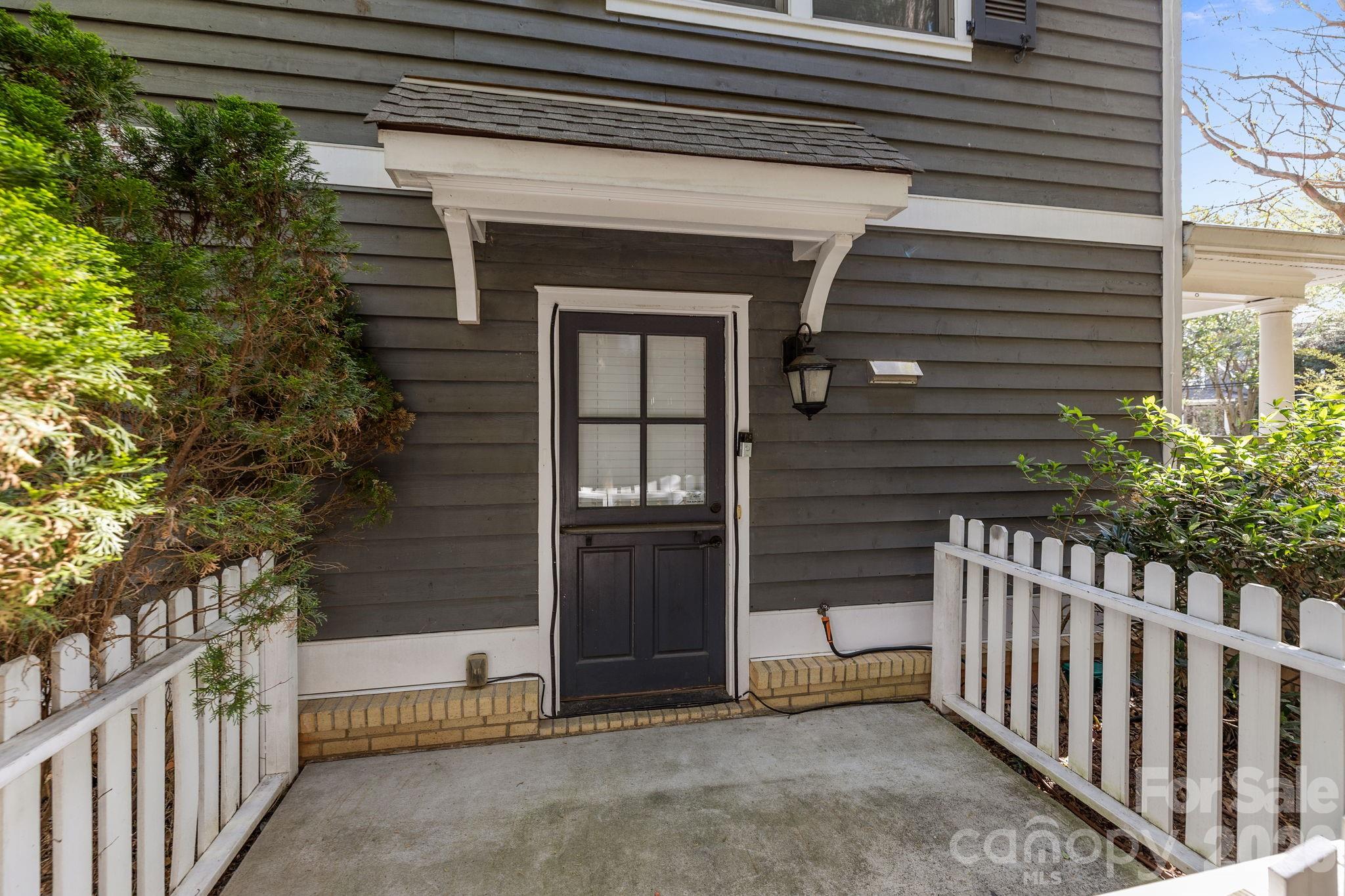 2060 Euclid Avenue Charlotte NC 28203