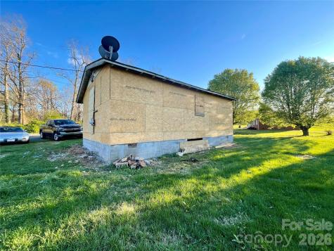 119 Z A Hunter Road Bessemer City NC 28016