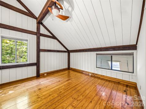 33 Southerland Road Pisgah Forest NC 28768