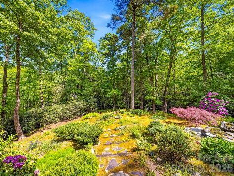 33 Southerland Road Pisgah Forest NC 28768