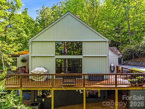 33 Southerland Road Pisgah Forest NC 28768
