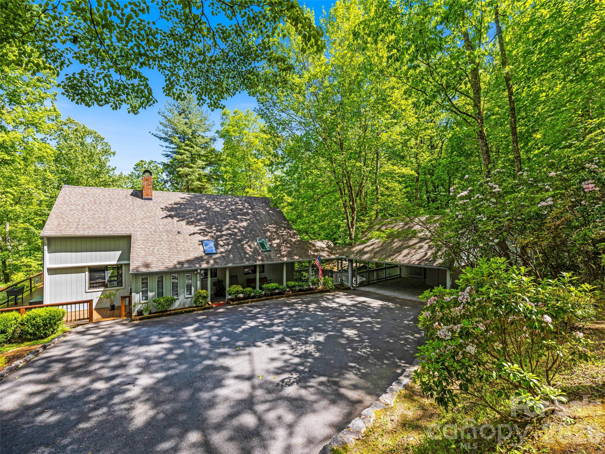 33 Southerland Road Pisgah Forest NC 28768