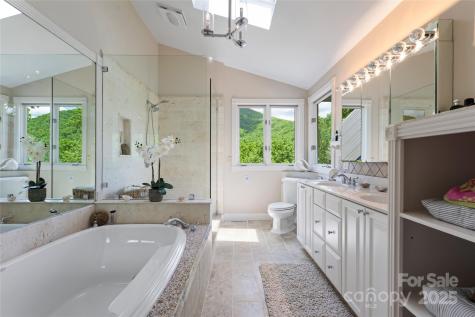 1 Wood Haven Lane Black Mountain NC 28711