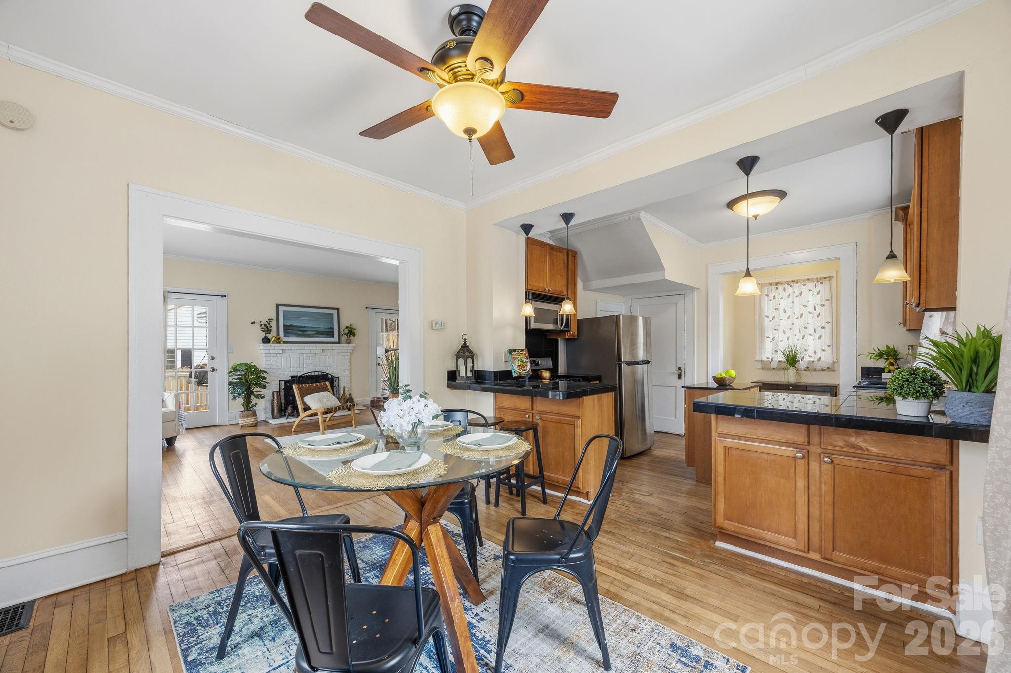 45 Woodvale Avenue Asheville NC 28804