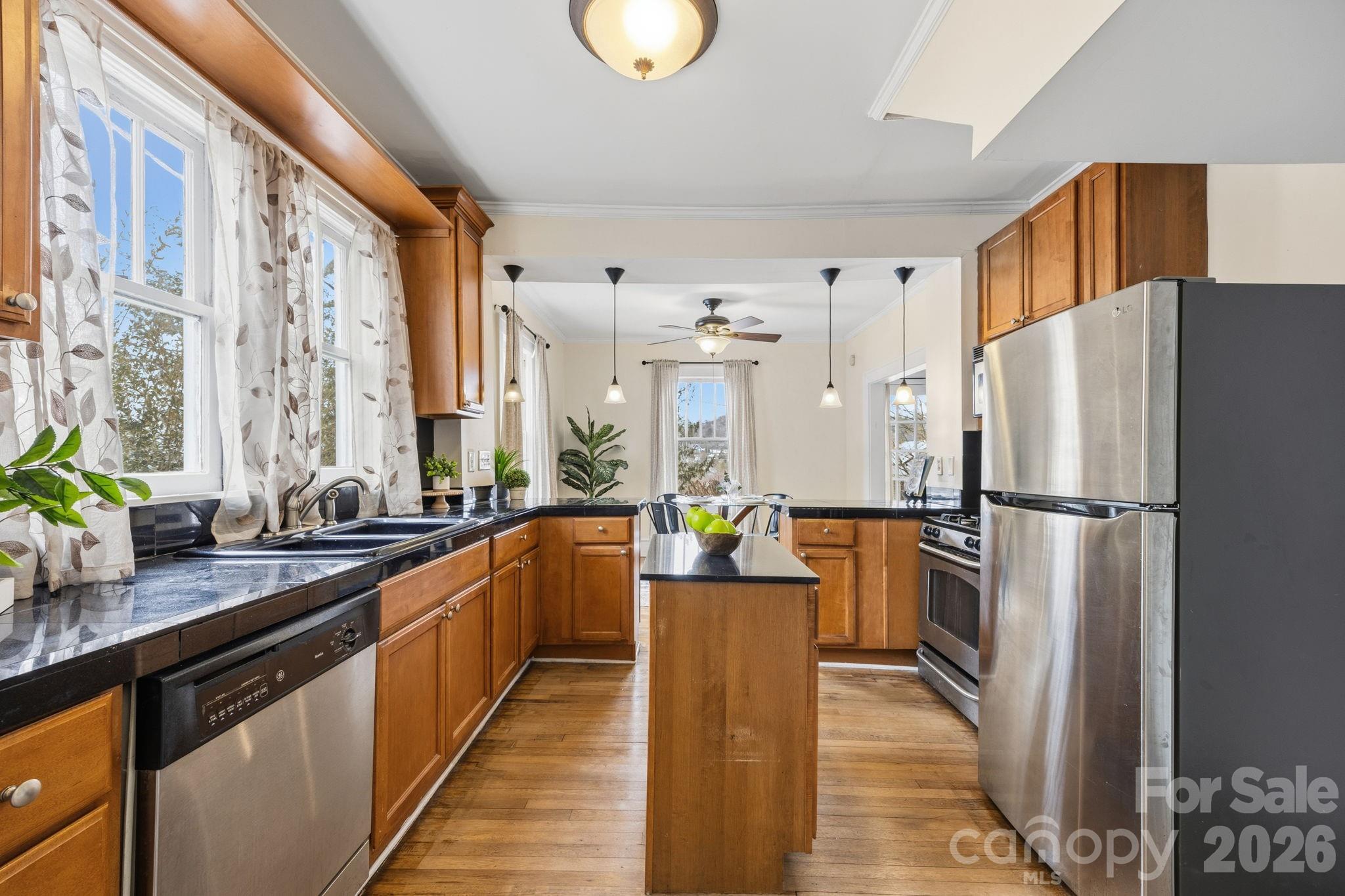 45 Woodvale Avenue Asheville NC 28804