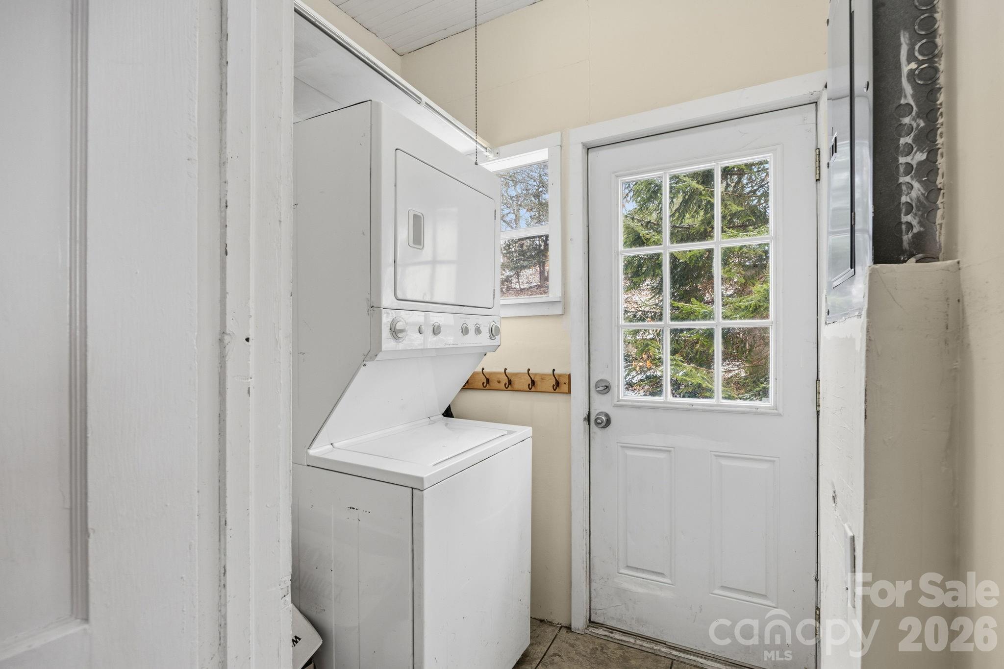 45 Woodvale Avenue Asheville NC 28804