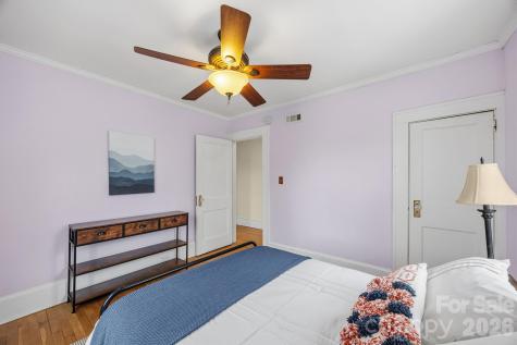 45 Woodvale Avenue Asheville NC 28804