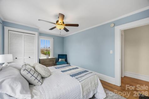 45 Woodvale Avenue Asheville NC 28804