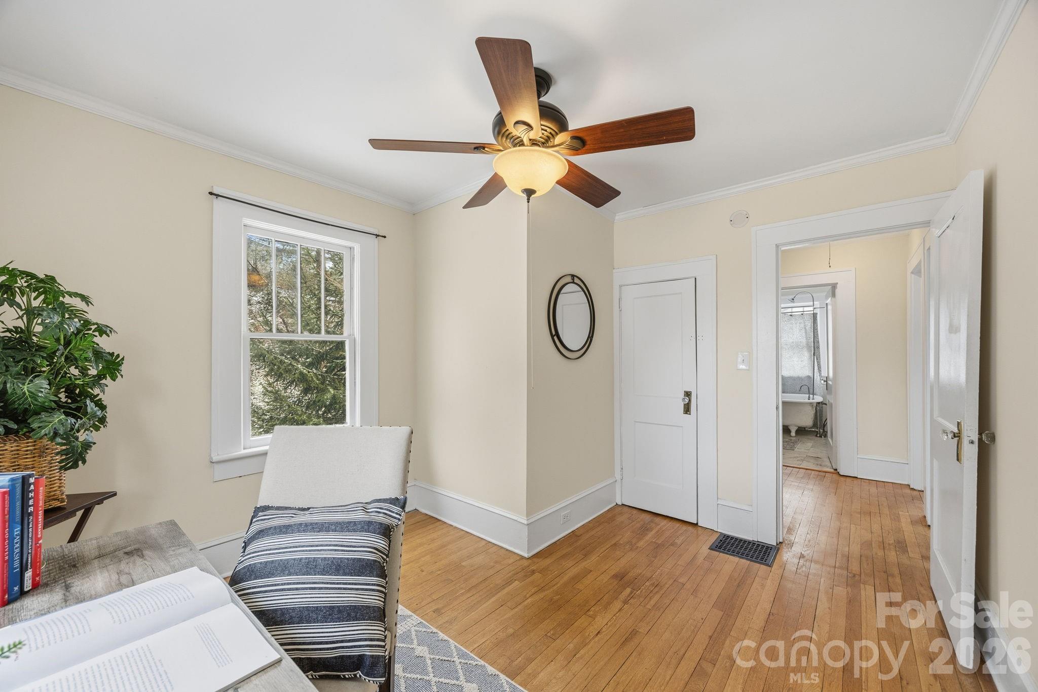 45 Woodvale Avenue Asheville NC 28804