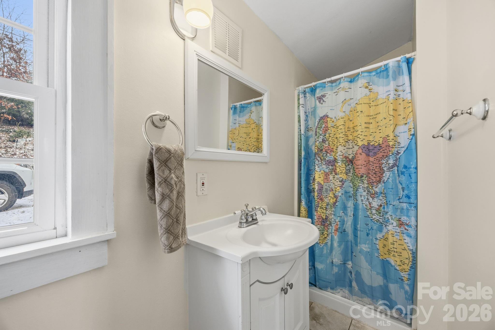 45 Woodvale Avenue Asheville NC 28804