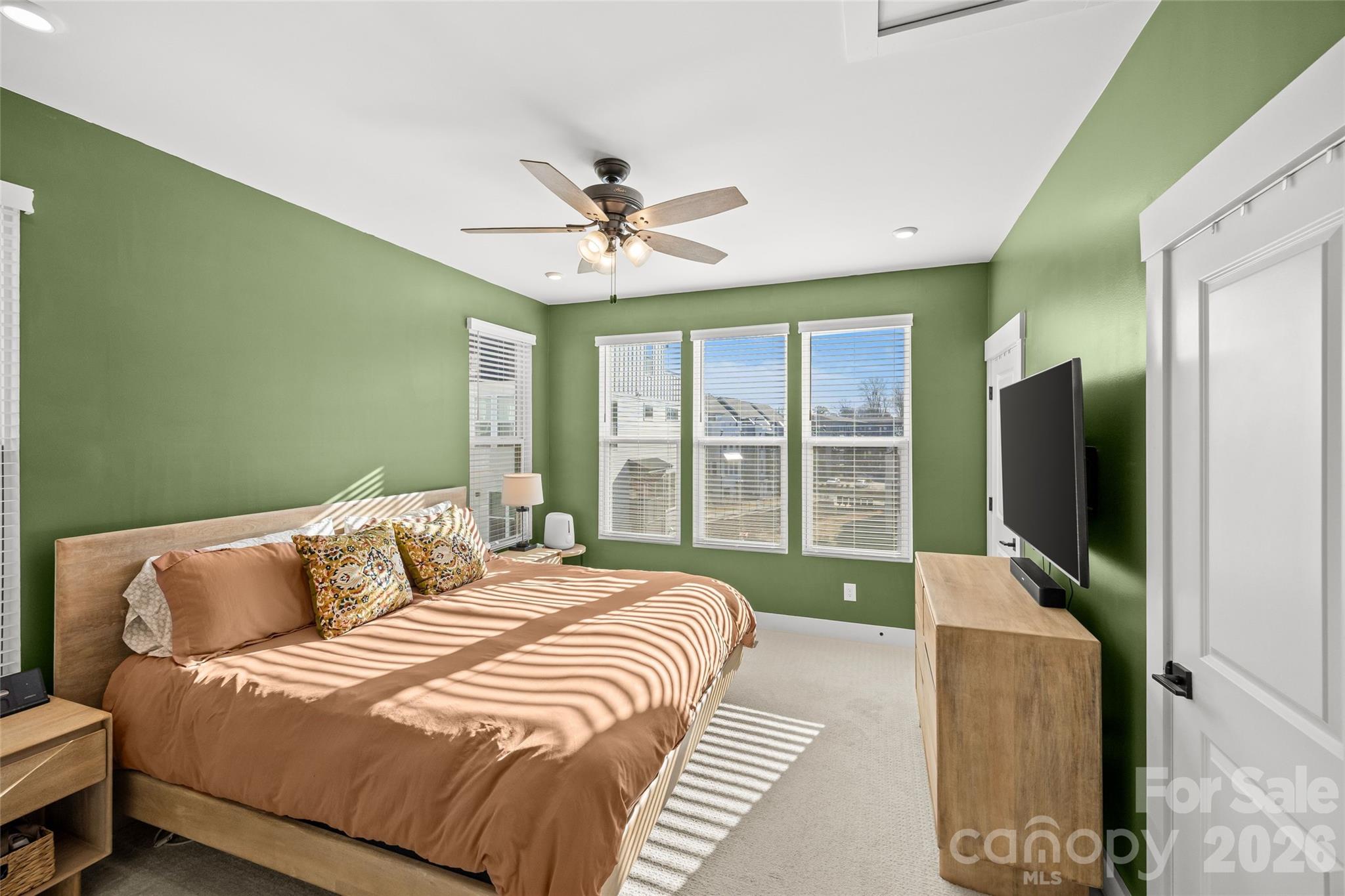 439 Blairhill Road Charlotte NC 28217