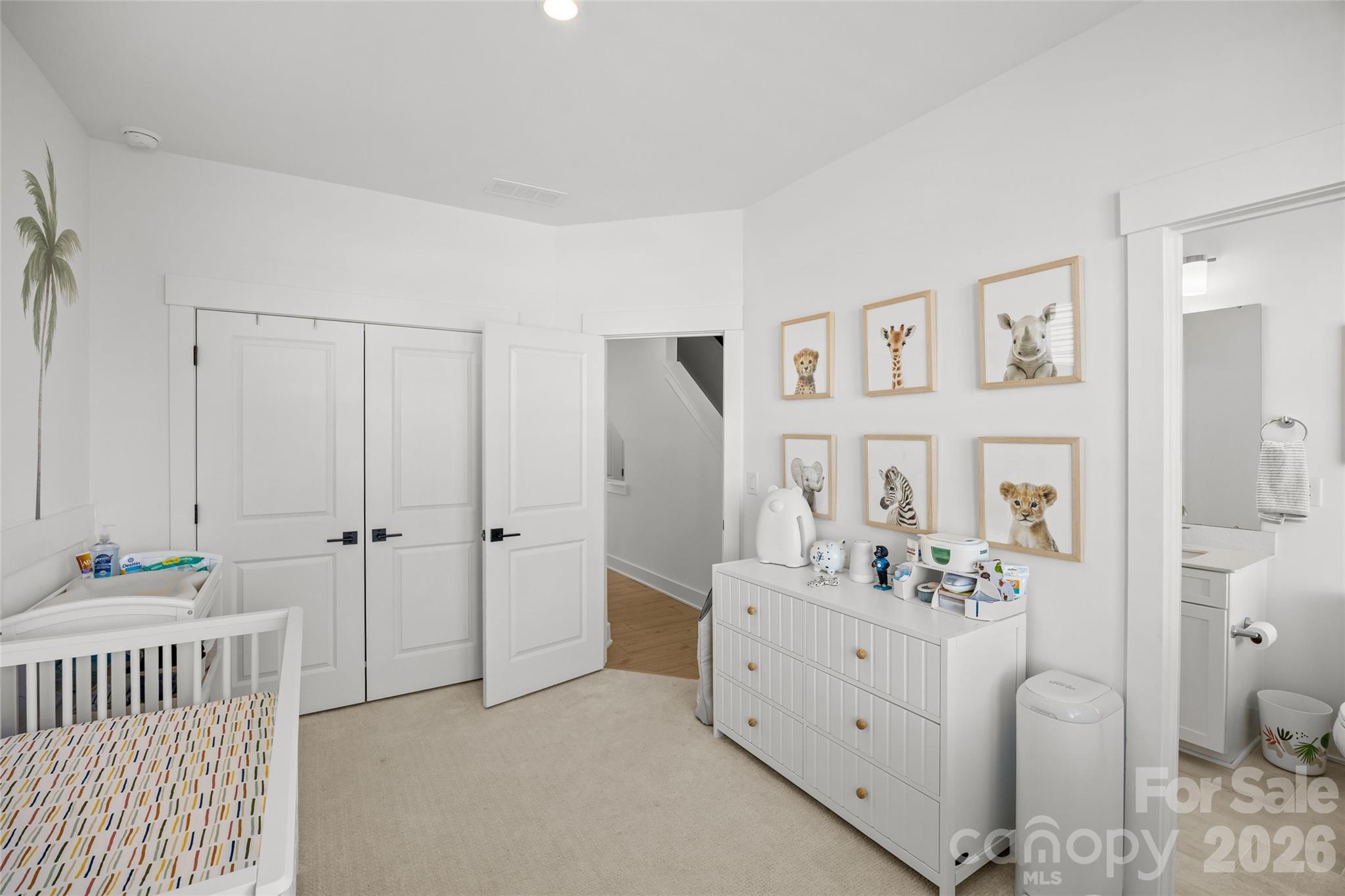 439 Blairhill Road Charlotte NC 28217