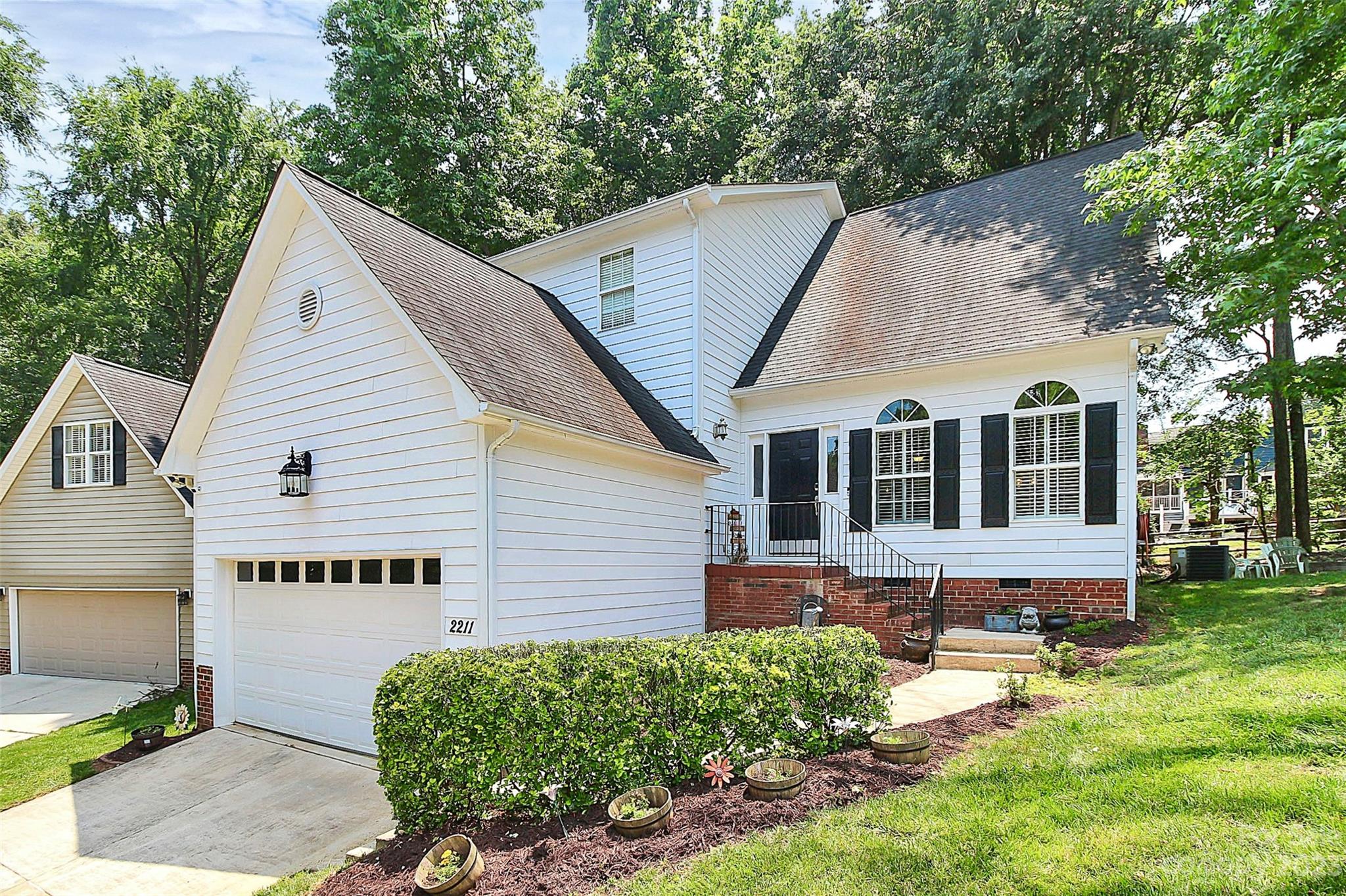 2211 Guest House Court Charlotte NC 28270