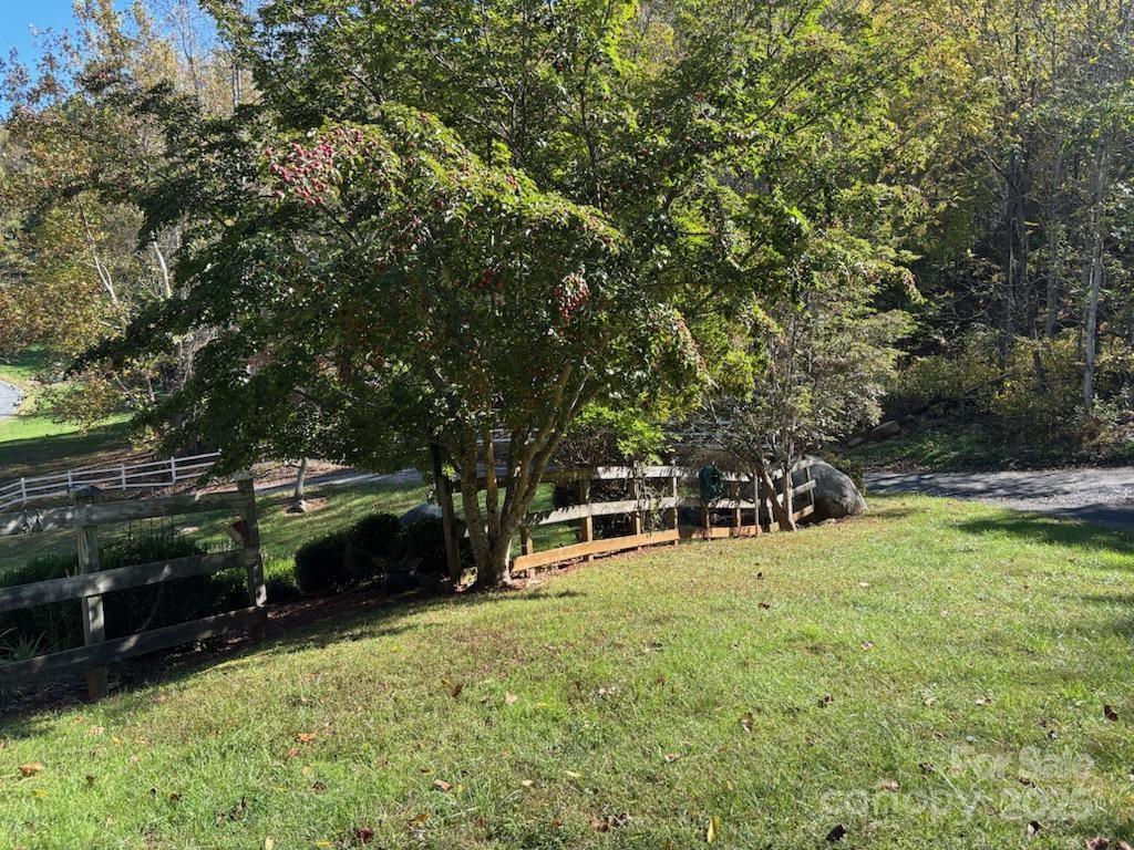 408 Dora Lane Bakersville NC 28705