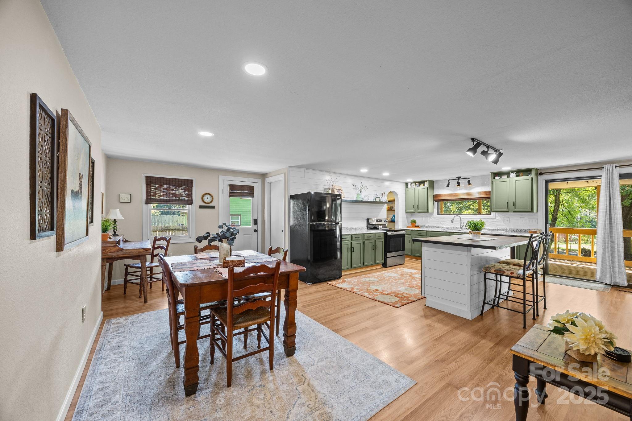 202 Kerlee Heights Road Black Mountain NC 28711