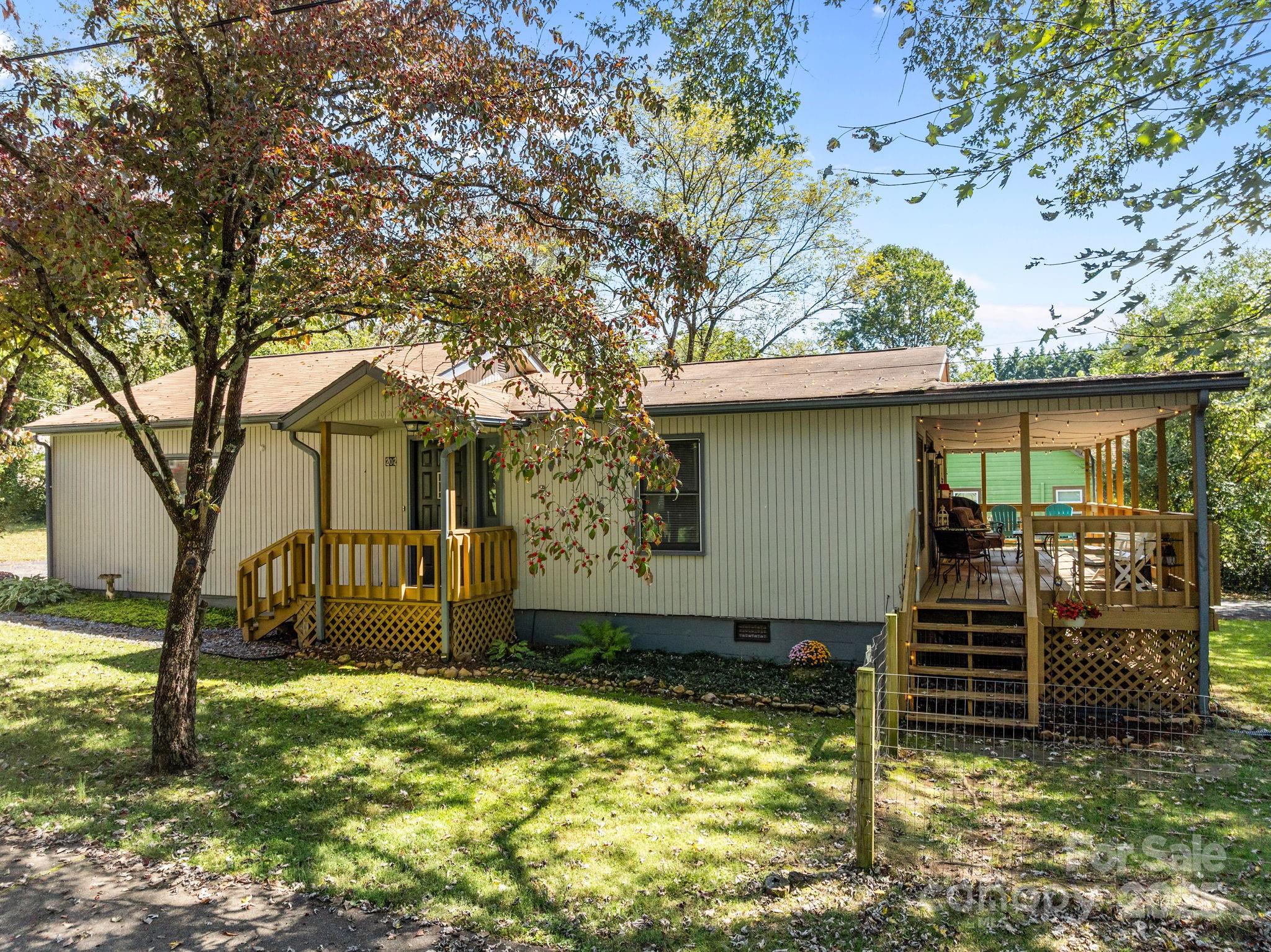 202 Kerlee Heights Road Black Mountain NC 28711