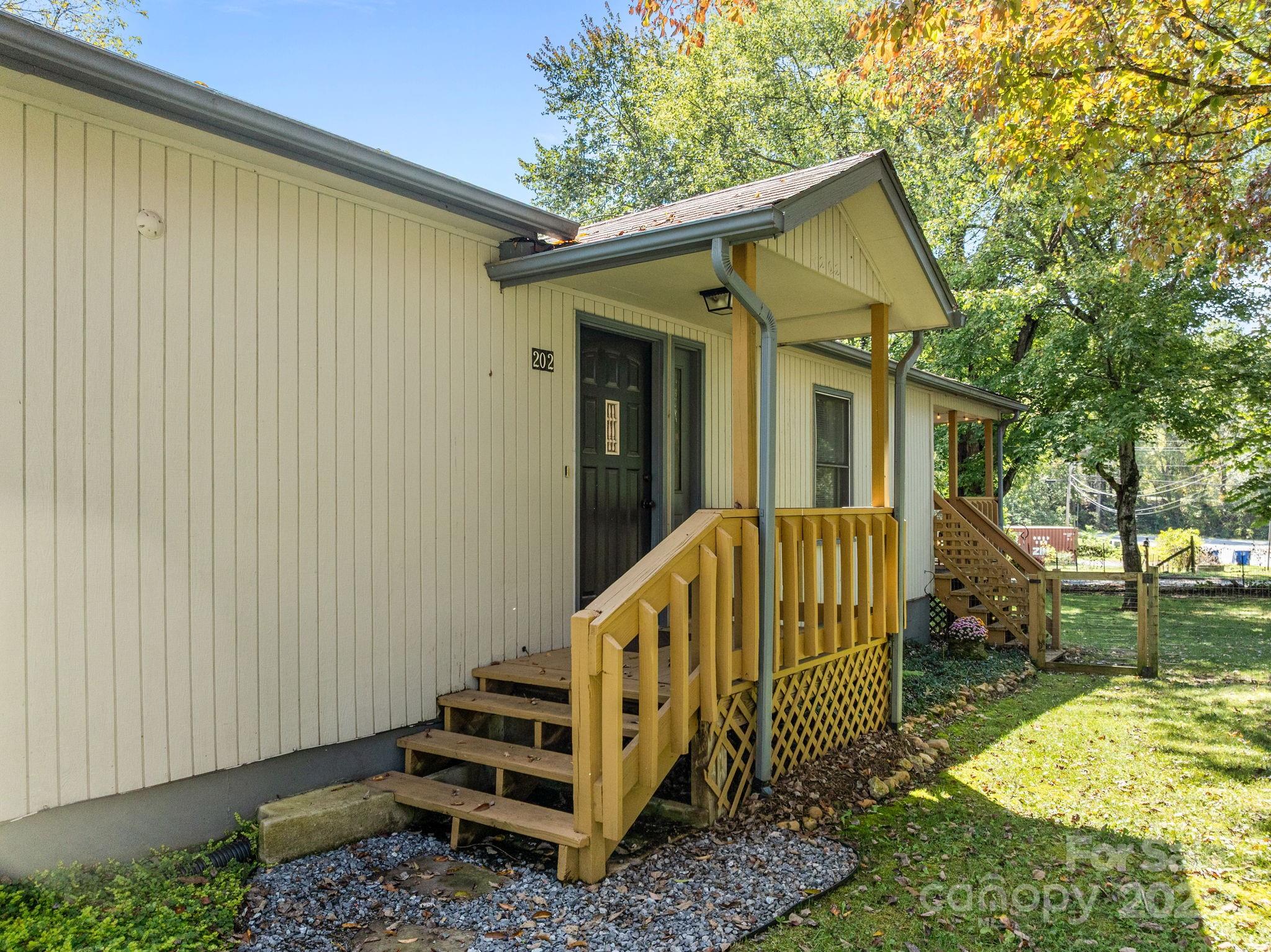 202 Kerlee Heights Road Black Mountain NC 28711