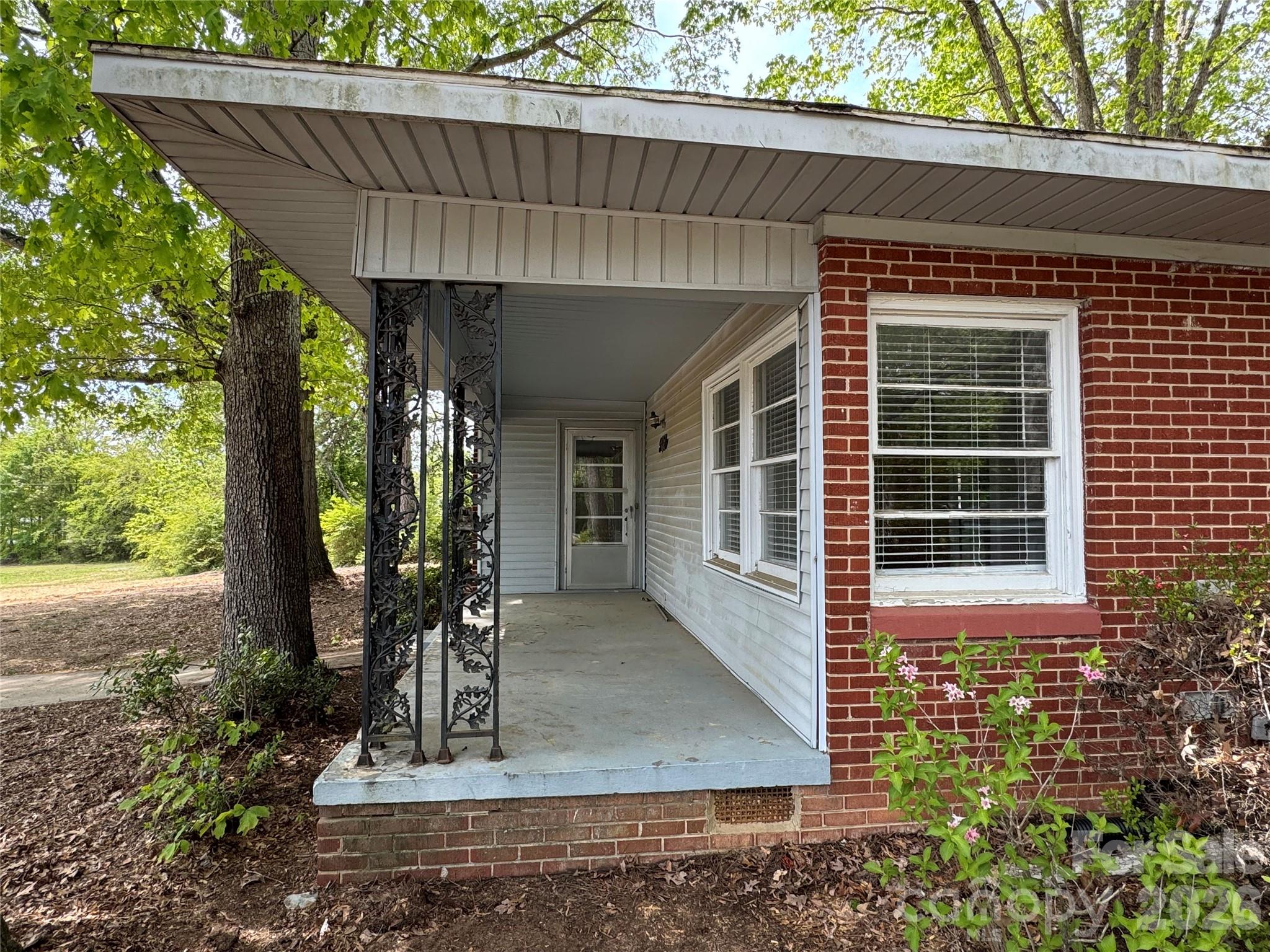 509 E Main Street E Locust NC 28097