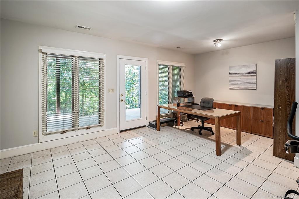 6643 Colston Court Charlotte NC 28210