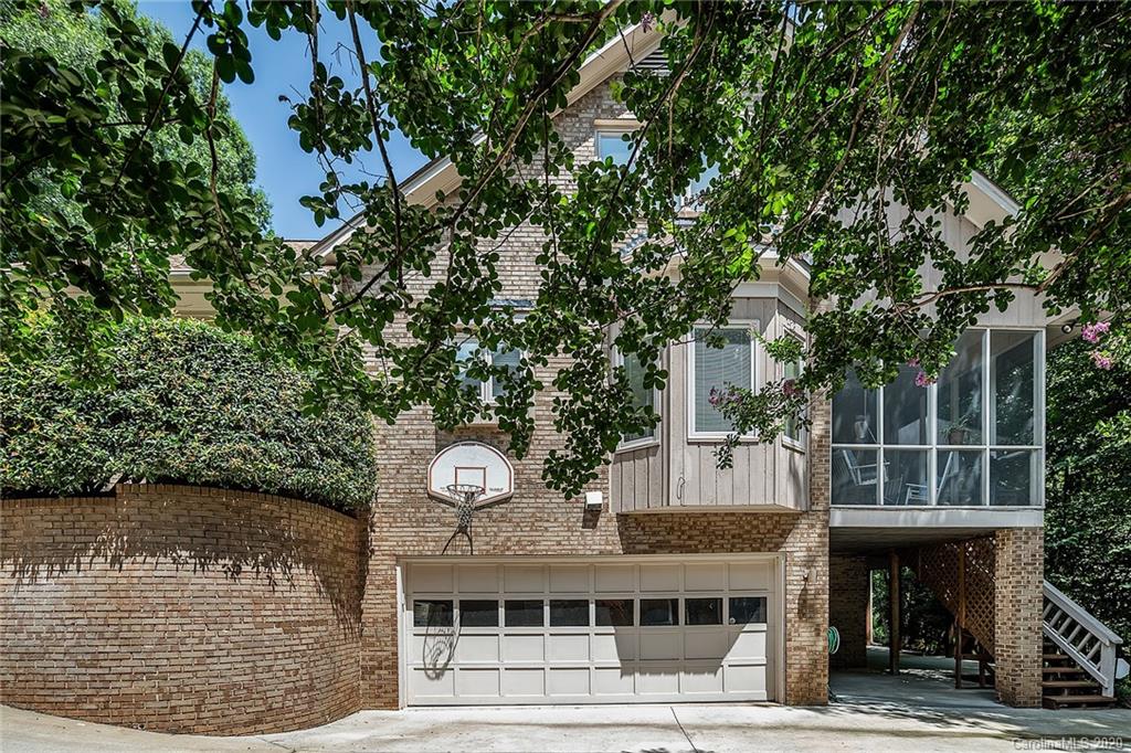 6643 Colston Court Charlotte NC 28210