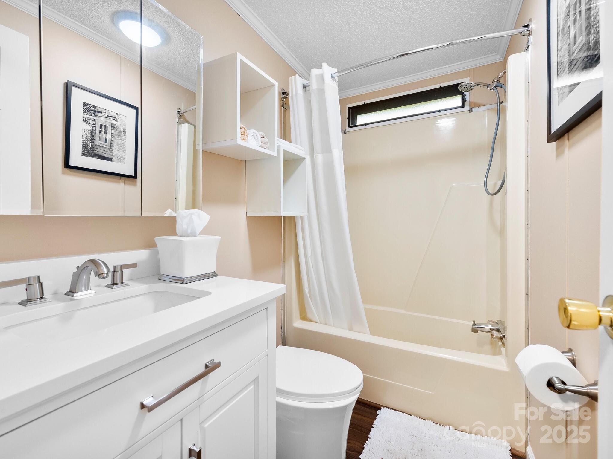 52 Delta Lane Sylva NC 28779