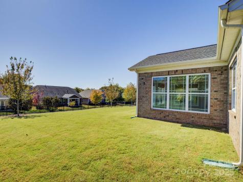 521 Trillium Way Belmont NC 28012