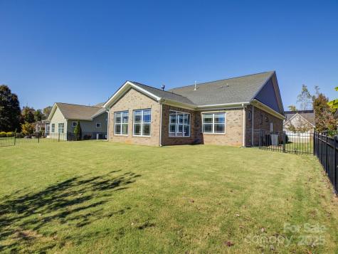 521 Trillium Way Belmont NC 28012