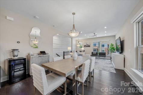 12057 Brooklyn Avenue Charlotte NC 28204