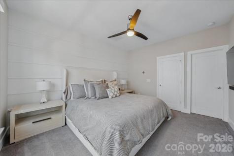 12057 Brooklyn Avenue Charlotte NC 28204