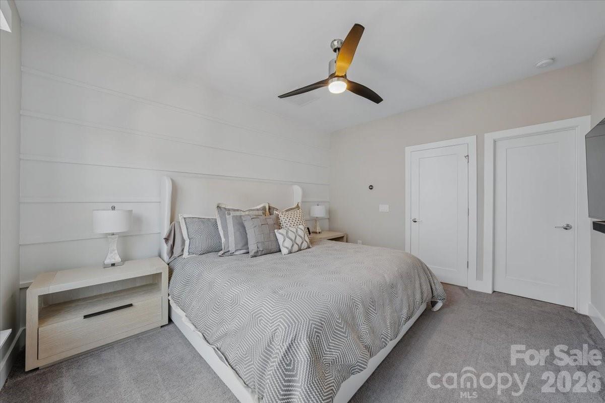 12057 Brooklyn Avenue Charlotte NC 28204