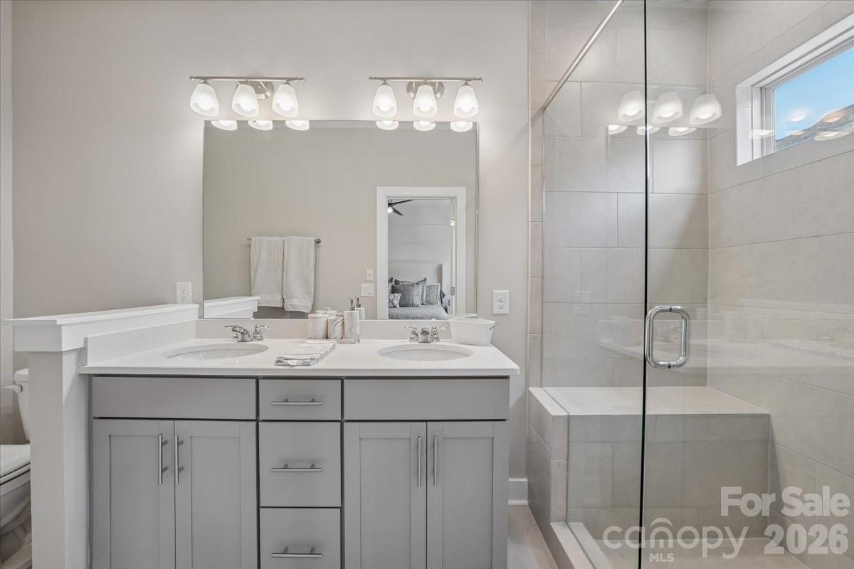 12057 Brooklyn Avenue Charlotte NC 28204