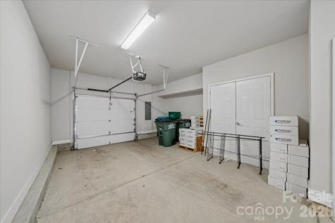 12057 Brooklyn Avenue Charlotte NC 28204
