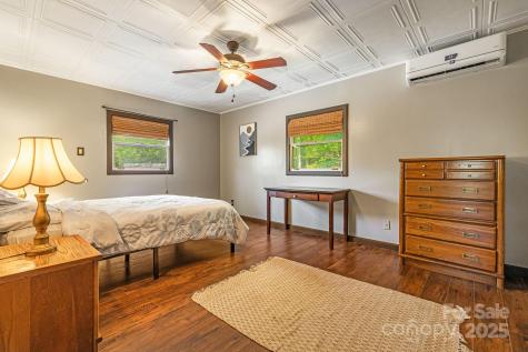 117 Holcombe Branch Road Weaverville NC 28787