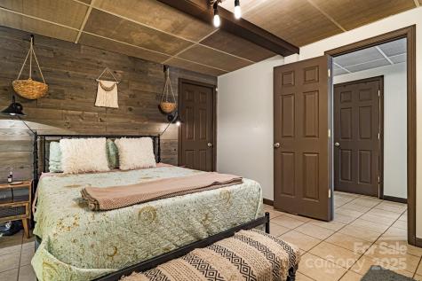 117 Holcombe Branch Road Weaverville NC 28787