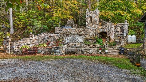 117 Holcombe Branch Road Weaverville NC 28787