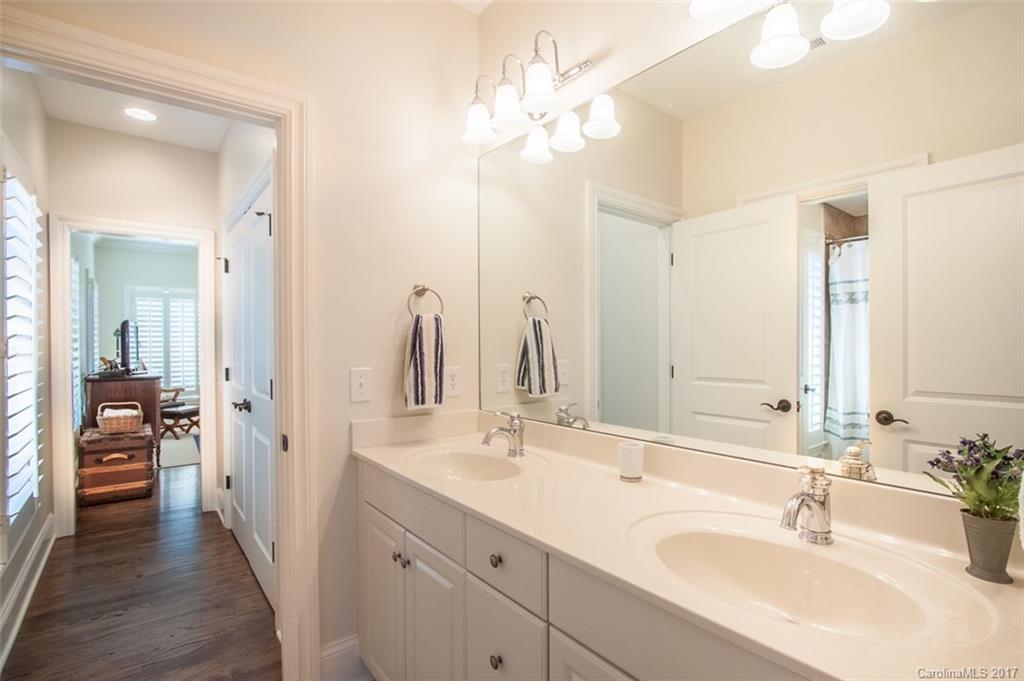 3525 Blackhorse Lane Charlotte NC 28210